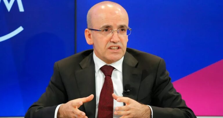 mehmet-simsek-yil-sonunda-enflasyon-tcmbnin-tahminlerine-uygun-gerceklesecek-lDwr6877.jpg