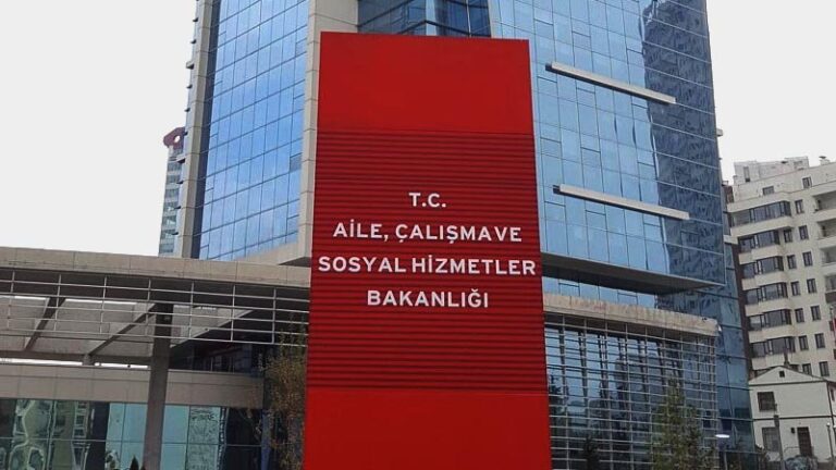 aile-ve-sosyal-hizmetler-bakanligindan-10-bin-personel-atamasi-iddialarina-yalanlama-xkrtADeb.jpeg
