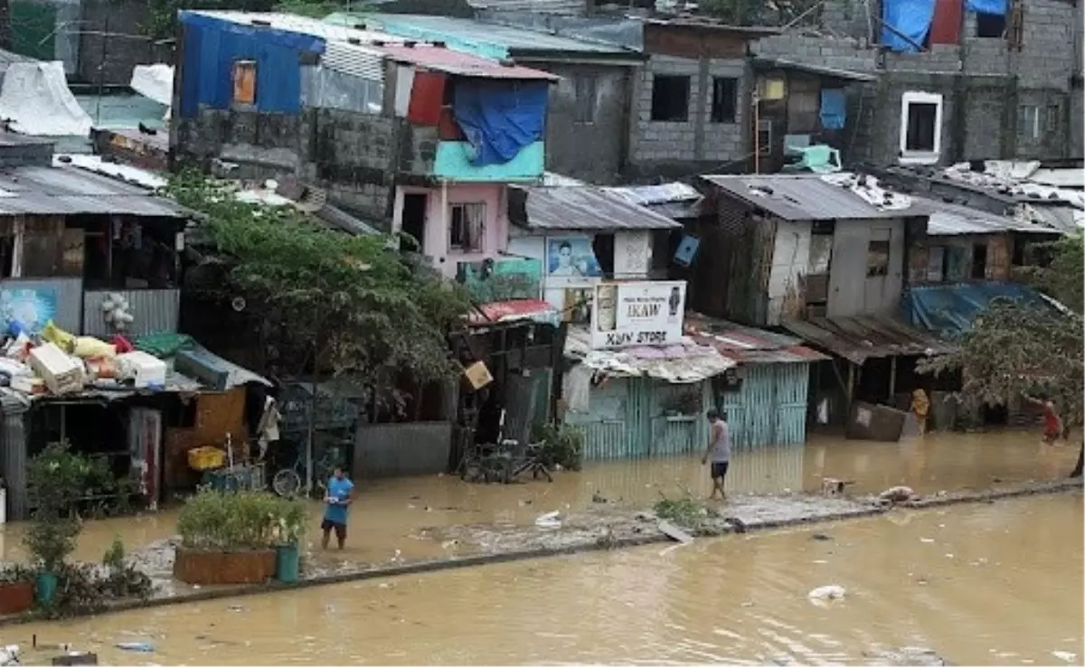 filipinlerde ragasa tayfunu uyarisi txXkqpsh