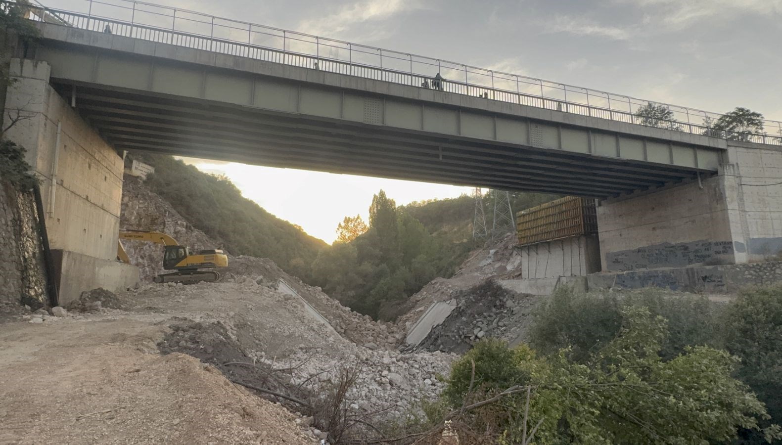 hamsu koprusunde guvenlik riski trafige kapatildi ZgKFlwGe