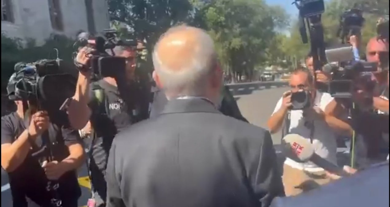 kilicdaroglu duymazdan geldi sirtini donup gitti H3zclHEr