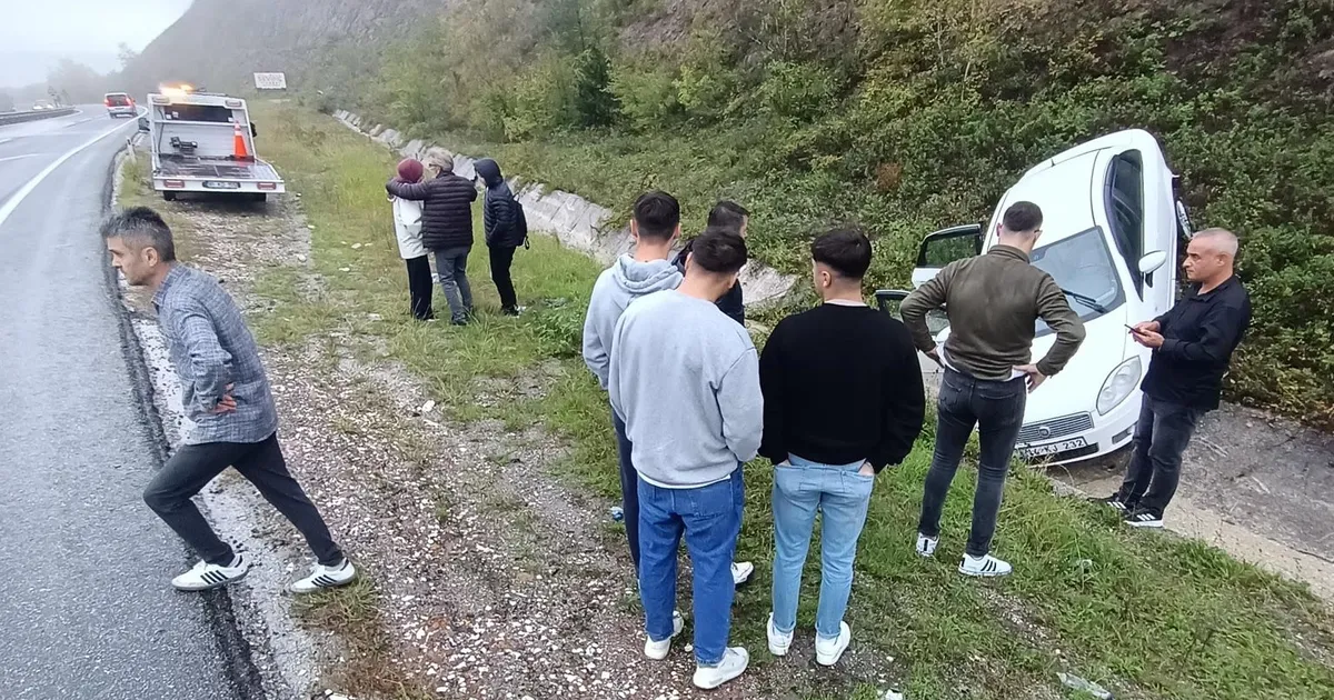 duzce akcakoca karayolunda korkutan kaza eSk9qdkl.webp