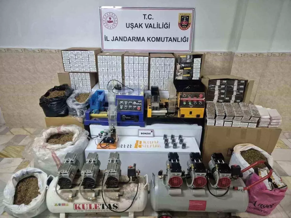 usakta uyusturucu ve kacak urun operasyonu 2nK6x9pi.jpg