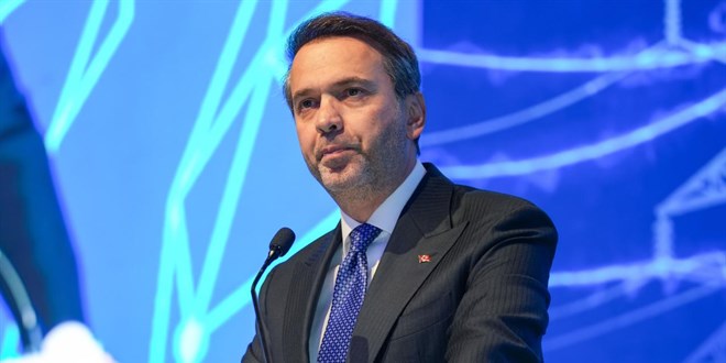 bakan bayraktar idealimizin en somut ornegidir gabar OY623uNE.jpg