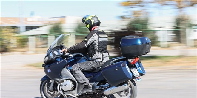 yonetmelik degisti motosiklet ve atv suruculerine yeni zorunluluk XQR8Utnc.jpg