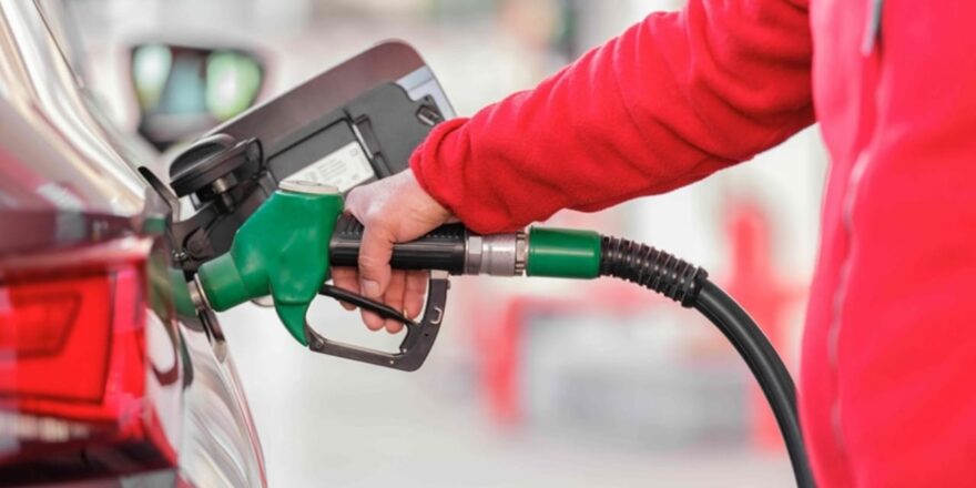 Akaryakıtta Fiyat Düşüşü Bekleniyor: İndirimler Yolda