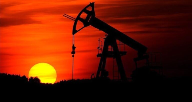 petrol-piyasalarini-sarsan-hamle-bae-50-yildir-uyesi-oldugu-opecten-cikiyor-xbgqZRO1