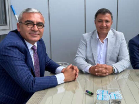 İBB borsasıyla anılan avukat, Özgür Özel hakkında suç duyurusunda bulundu; tutuklama istedi
